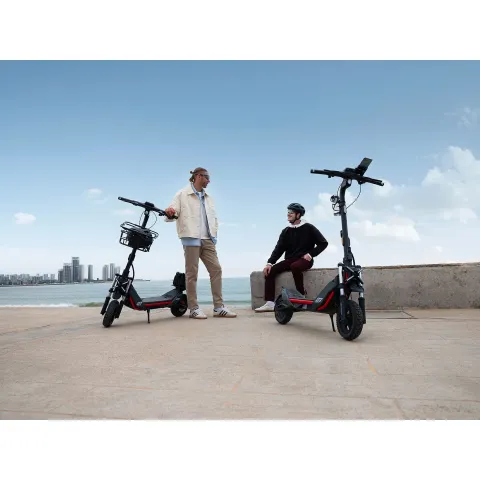 SEGWAY Ninebot Zt3 Pro Scooter