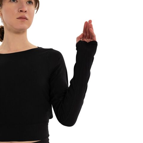 Inguz Sırtı Üçgen Detay Parmak Geçmeli Modal T-Shirt